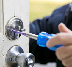 City Locksmith Store Irving, TX 972-512-6368 City Locksmith Store Irving, TX 972-512-6368 - 12-Changing-Locks